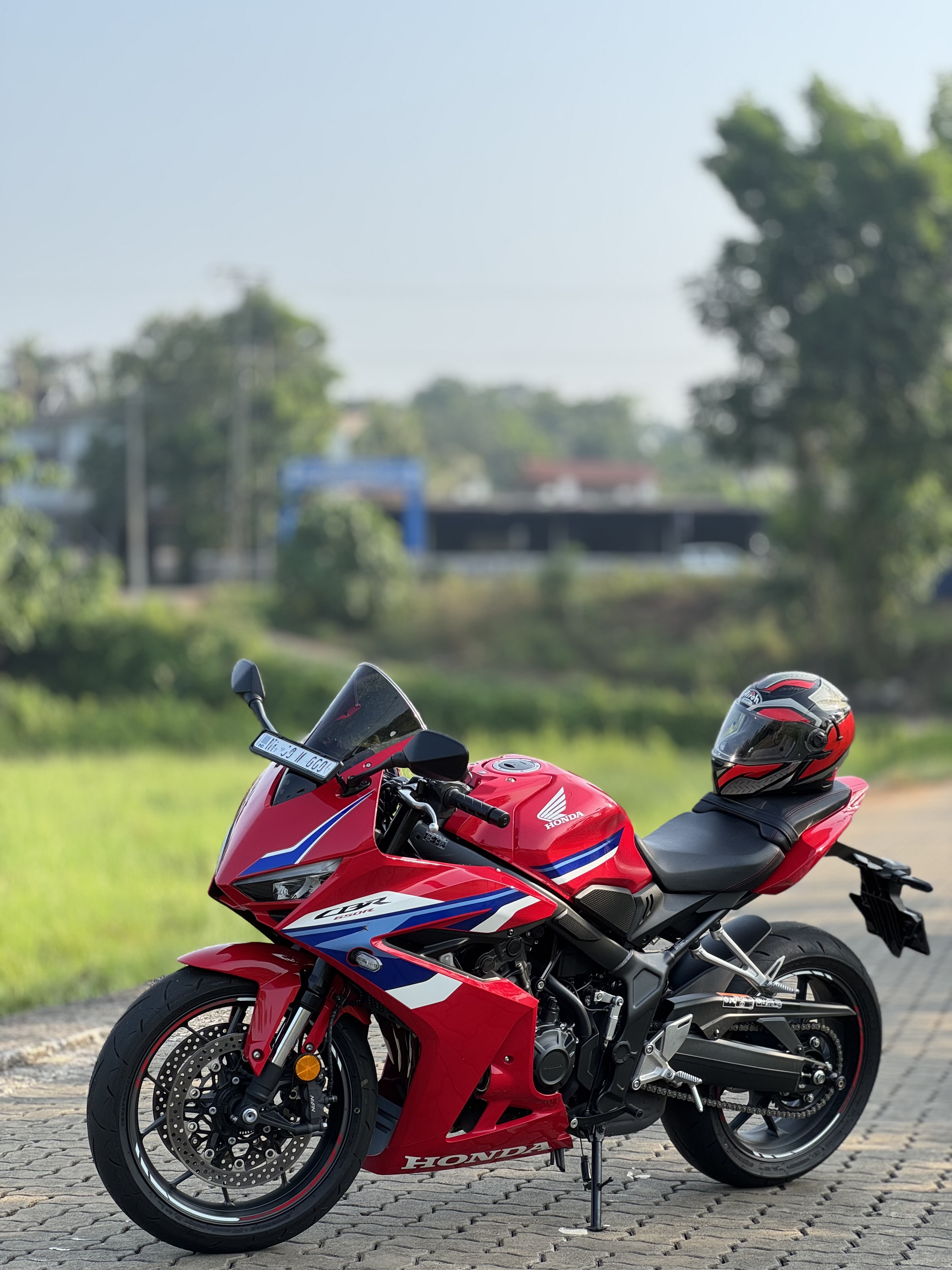 Honda CBR650R