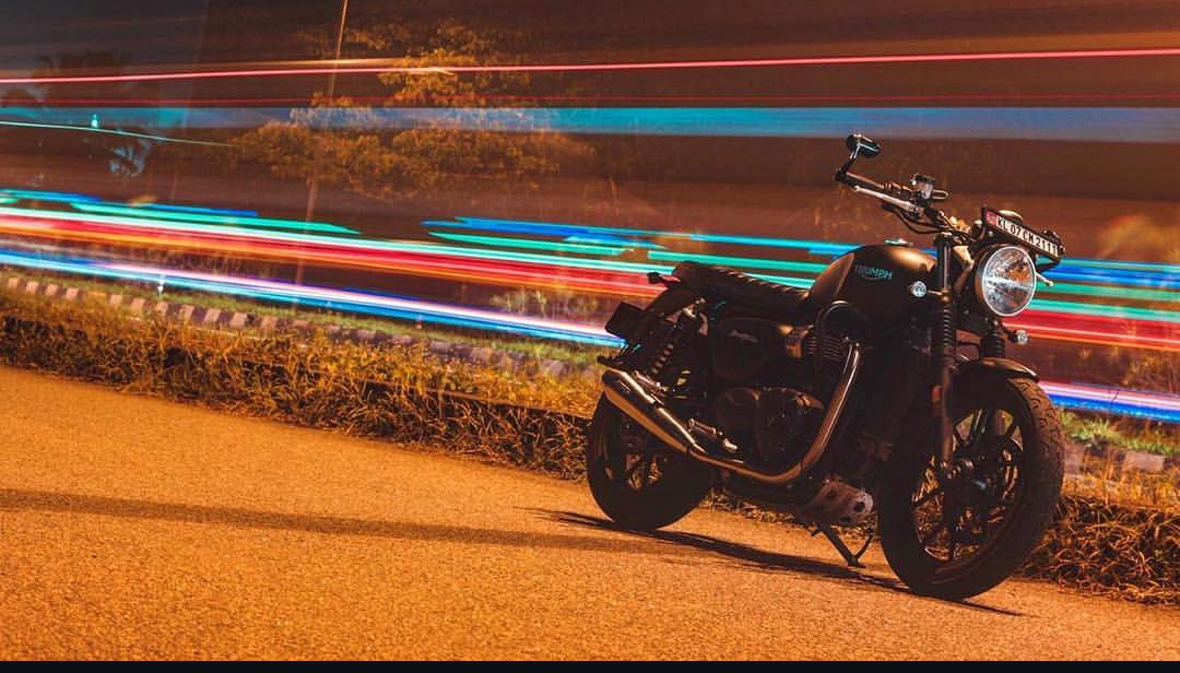 Triumph streetwin 900